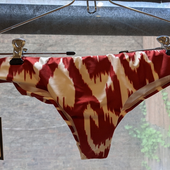 Aguaclara Concept Designer 3 PIECE Bikini with Coverup - Size S. Made in Peru - Picture 4 of 10